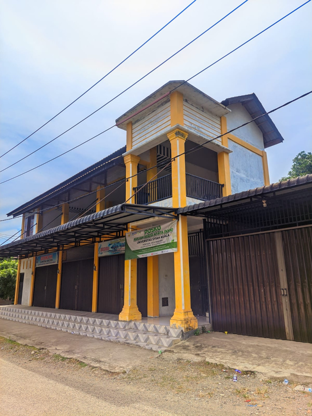 Gedung serbaguna Gampong Bakcirih